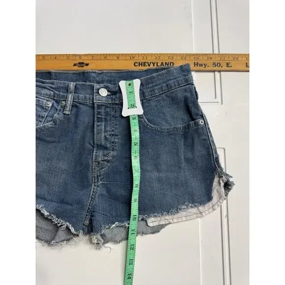 Levis 508 Shorts Womens 29 Raw Hem Cut Off Shorts Denim - Picture 4 of 5
